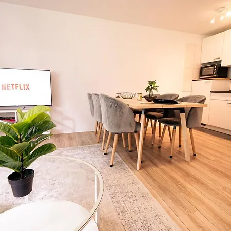 Truth - Kingsize Bett - Smart Tv - Modern - Top Anbindung Apartment *